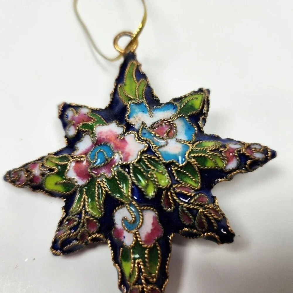 Vintage Discovery Store Cloisonne Star Ornament Enamel Floral Blue Gold Tone